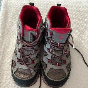 Merrell waterproof hiking boots, big kid size 3.5M